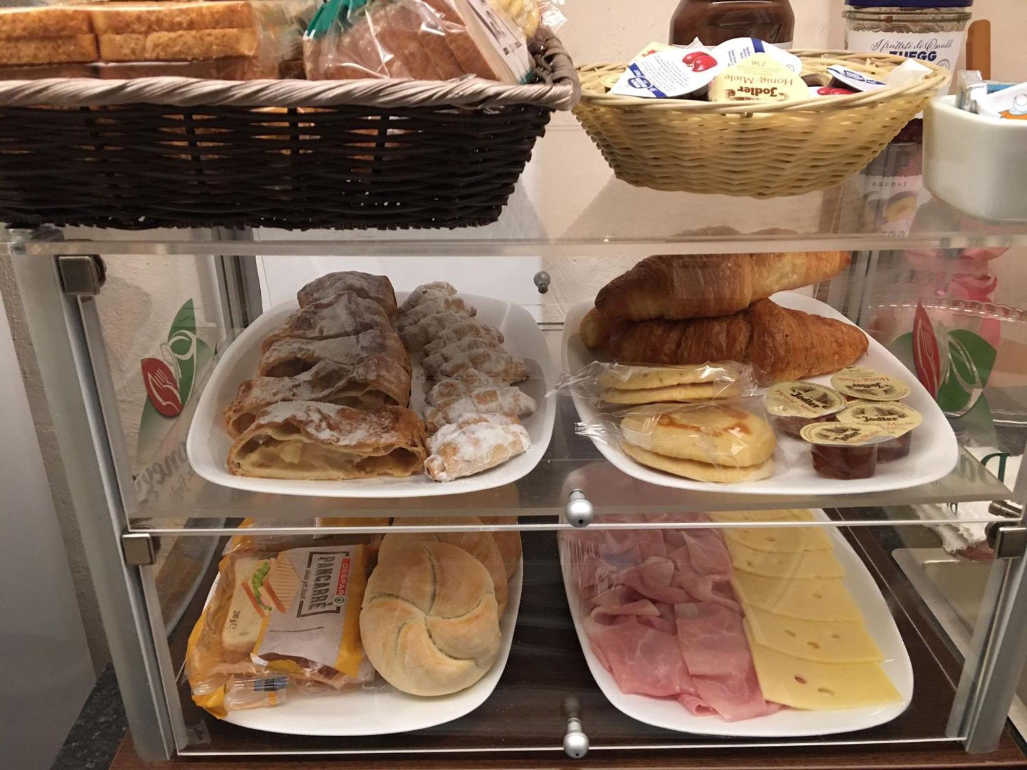 트렌토 Al Vicolo B&B 외부 사진